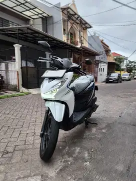 Honda Beat CBS New Model 2025 TH 2024 Putih Hitam