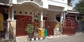 NEGO - DIKONTRAKKAN RUMAH KARAH 4 KT