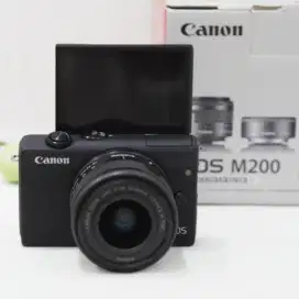 CANON EOS M200 ( di cari untuk di beli )