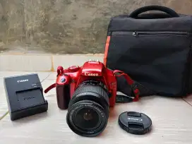Kamera Foto dan Video
Canon EOS Kiss X50 + Lensa kit 18-55mm