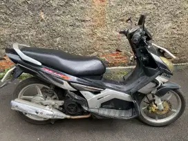 Yamaha Nouvo 2005