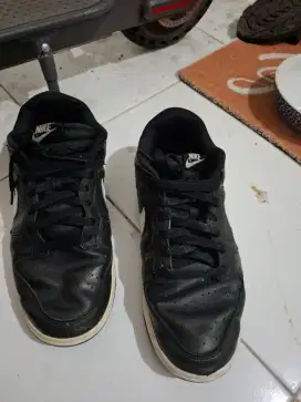 Sepatu Nike Dunk Low Black Panda