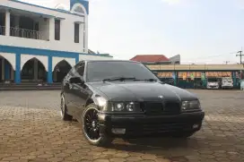 BMW E36 318i Series M43
