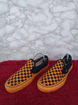 Sepatu Vans Old Skool Checkerff Orange