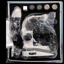 Mikroskop binokular Suntech type XSP 136 zoom 1000x