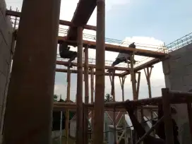 Tukang bangunan berpengalaman