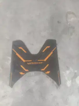 Karpet vario terbuat dari karet tebal