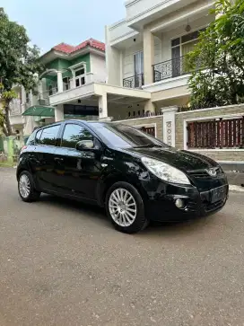 Hyundai i20 SG Sunroof 2011 yaris swift jazz rs AT/