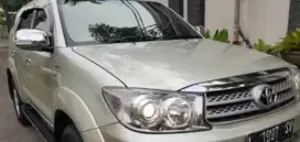 Fortuner 4x4 diesel G 2.5 turbo 2008