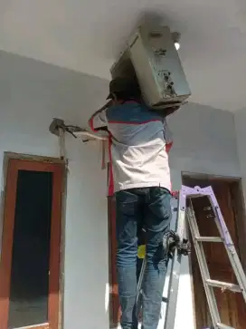 SERVICE AC BONGKAR PASANG AC