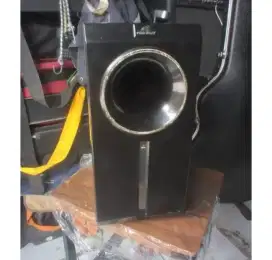 Polytron swf158 active subwoofer