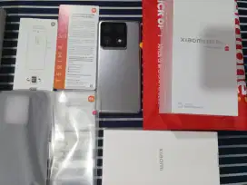 XIAOMI 14T PRO 12GB/512GB BARU PAKAI FULLSET DENGAN NOTA LIKE NEW