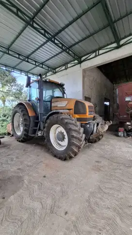 Tracktor tracktor