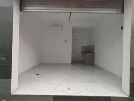 Toko disewa tahunan ,lingkungan ramai