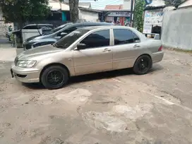 Mitsubishi Lancer 2003 Bensin