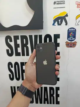 iPhone 11 128Gb Nominus