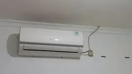 jual ac 1/2 pk merk sharp