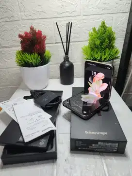 SAMSUNG Z FLIP 4 5G RAM 8/256GB