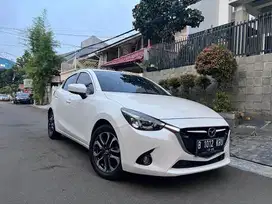 Mazda 2 GT Skyactive 2015 AT