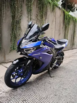 Yamaha R25 2018