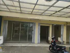 Disewakan Ruko Pinggir Jalan Cocok Untuk Kantor DM16308