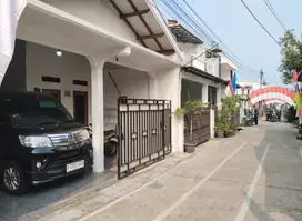 Jual murah rumah 1 lantai diJl.Citanduy Raya, Deket SMPN 3 Depok