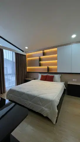 Sewa rumah cikarang 2 lantai Uptown