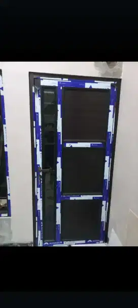 Jual kusen pintu satu dan pintu dua dari bahan aluminium dan kayu