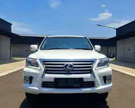 LEXUS LX570 LX-570 AT  2012 Bensin