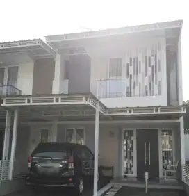 DIJUAL RUMAH CITRA GRAND CIBUBUR DEKAT TOL JATIKARYA SIAP HUNI