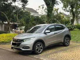 Honda HR-V / HRV 2021 Special Edition SE AT Bensin LOW KM bukan putih