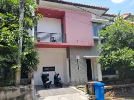 RUMAH MURAH MEWAH 1,5ARE KEROBOKAN+POOL PUBLIC