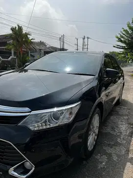 Dijual toyota camry V 2.5 A.T 2016