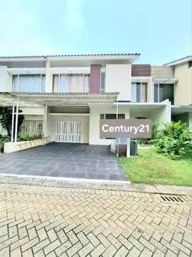 HOT SALE!!!RUMAH SIAP HUNI LOKASI STRATEGIS AMAN DAN NYAMAN