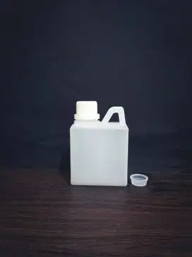 Botol Jerigen 500 ML Segel