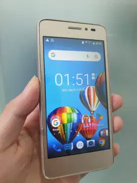 Smartfren Andromax B 4G LTE Ram 1/8Gb Normal Lancar siap pakai