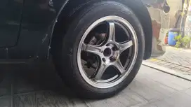 Velg innova r17