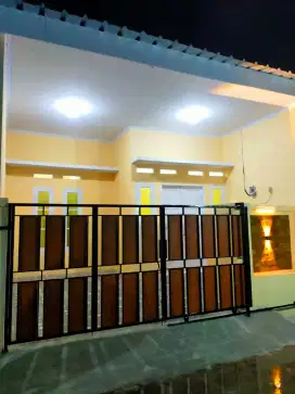 DI JUAL RUMAH BARU HARGA 300JT NEGO FREE BALIK NAMA