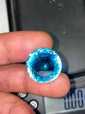 Batu blue topaz Swiss natural 40crt