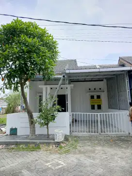 Di sewakan Rumah selesai renovasi