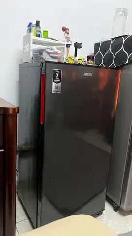 Kulkas AQUA AQR-D181 Bekas Mulus – Minus Tutup Freezer