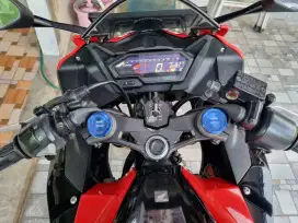 Dijual santai motor cbr 150R