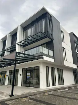 WTL Ruko Hampton Avenue 3LT, gandeng sudah dijebol (Hoek dan Badan)