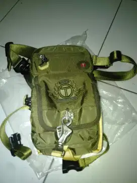 Jual tas pinggang paha Tough Warrior Original warna hijau