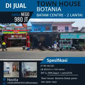 Rumah 2  lantai Di Town house  Botania Dekat pasar dan jalan raya.