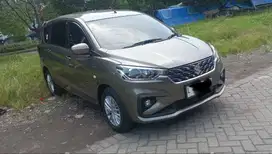 ertiga gl 2022 manual km 18.000