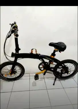 NORIS PRO X LIPAT