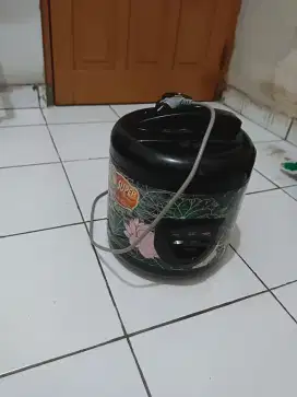 Peralatan electronic Rice cooker