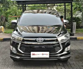 DP 25jt Toyota Venturer AT Bensin Pajak 2026