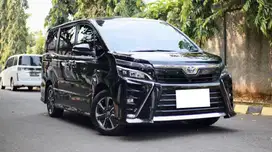 Toyota Voxy 2018